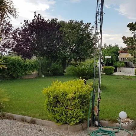 Country House By The Sea !!! *